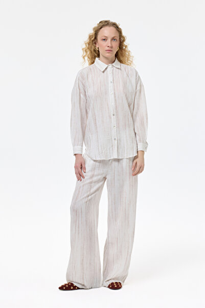 Quzu Dokulu Düğmeli Geniş Gömlek Taş