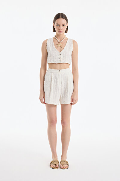 Quzu Buttoned Linen Short Vest Natural