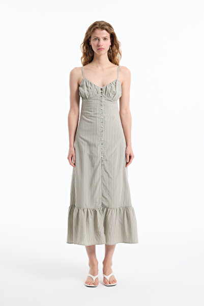 Quzu İnce Askılı Düğmeli Yırtmaçlı Midi Elbise Haki