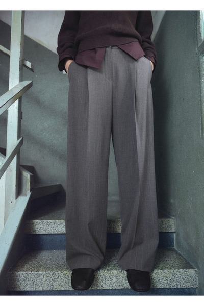 MANGO Woman Pileli wide leg pantolon
