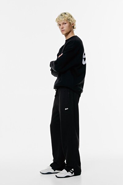 Pull & Bear Sweatpants with splits