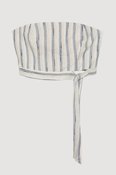 Quzu بلوزة كتان مخططة بدون حمالات باللون الأزرق