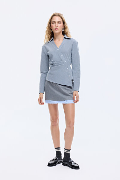 Quzu Asimetrik Düğmeli Drapeli Gömlek Gri