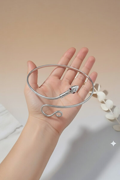 Sevilgülgünfinecrafts Short and Stylish Snake Necklace / Eye-Catching Choker Design Necklace