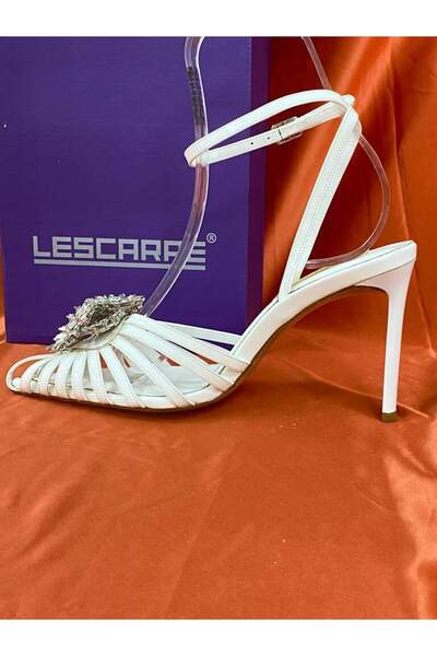 lescarpe LES013 BEYAZ ÖNÜ ÇİÇEK TAŞ İŞLEMELİ ABİYE AYAKKABI STİLETTO