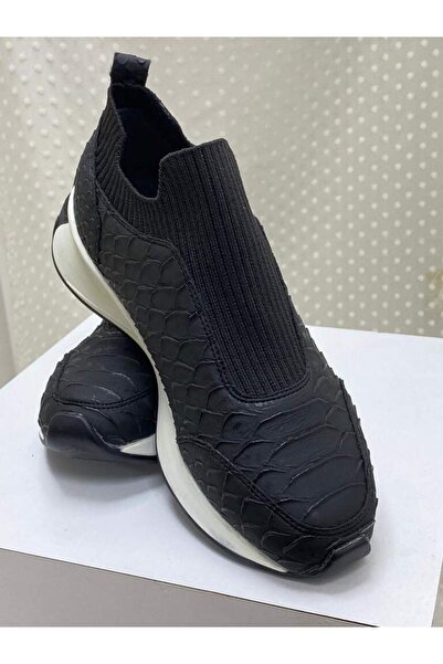 layki 0000065 SİYAH GENİŞ LASTİKLİ KADIN SPOR AYAKKABI