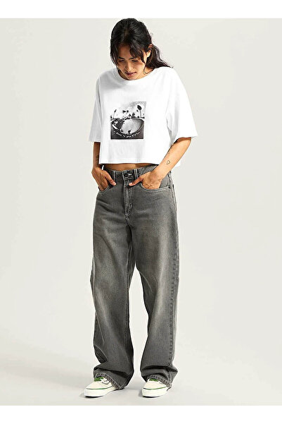 Vans VN000RCHWHT1-Rhythm Relaxed Crop ss Біла футболка з круглим вирізом, прямий крій, жіноча