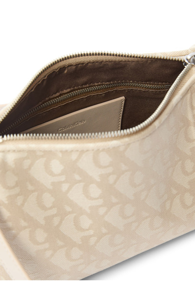 Calvin Klein Açık Bej Kadın Omuz Çantası LV04K3142G
