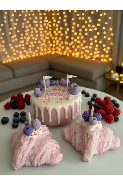 Bloom Doğum Günü Hediye Kutusu Pasta Mum ve Kruvasan Set