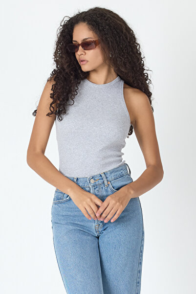 mmetalic Ribbed Regular Fit Normal Fit Gray Crew Neck Zero Sleeve Cotton Women's Tank Top