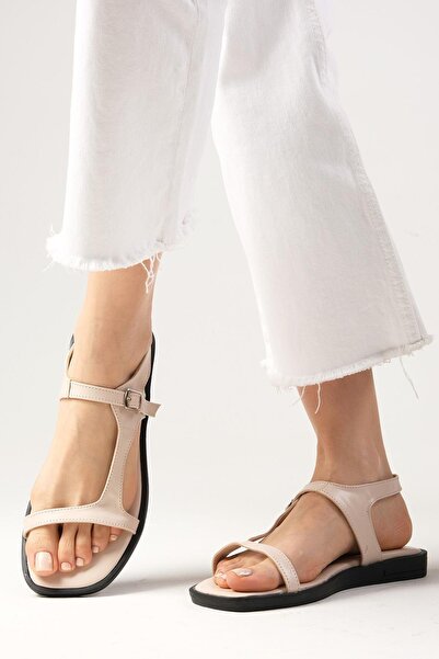 Mio Gusto Sydney Nude puha talpú, tompa orrú női lapos talpú szandál