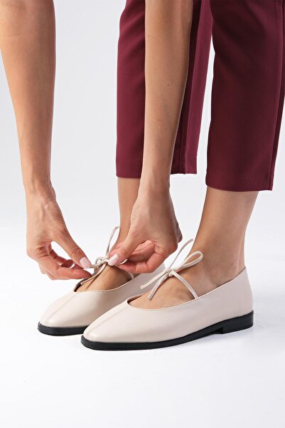 Mio Gusto Elaine Bézs Női Balerinák - Fűzős cipők