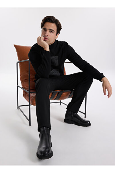 Fabrika Tam Balıkçı Yaka Slim Fit Jakarlı Siyah Erkek Kazak F5WM-KZK 2308