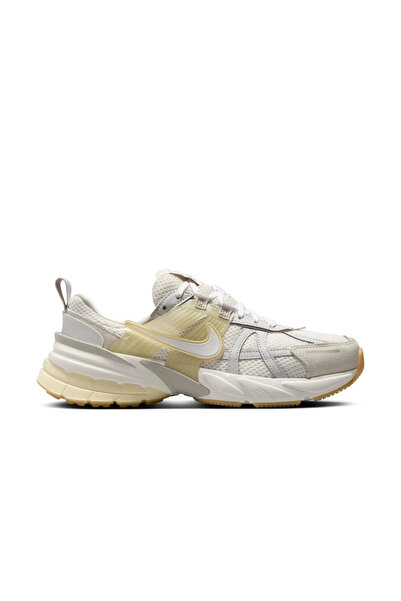 Nike V2K Run Women's Sneaker Shoes (We Recommend Buying a Smaller Fit 1 Size Larger)