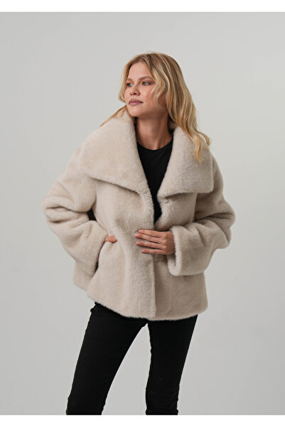 PIQUE ЖЕНСКА КОЖЕНА ПАЛТО Женско късо яке от изкуствена кожа и велур