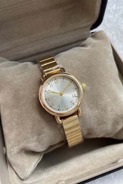 Leerybee Zamana Şık Bir Dokunuş! Kadınlar Için En Trend Minimalist Kol Saatleri