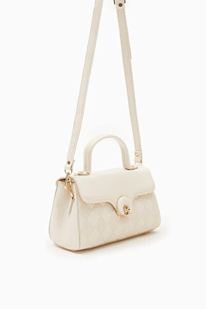 Levidor Cream Colored Diamond Slice Handbag