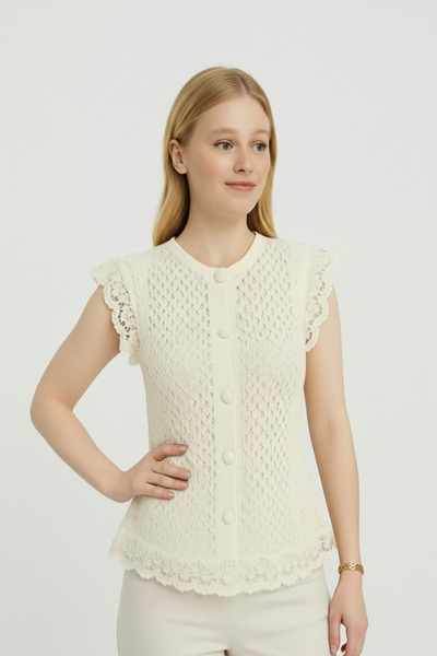 Sibel Günay Butik Дамска блуза | Модел жилетка с дантелени копчета | Екру