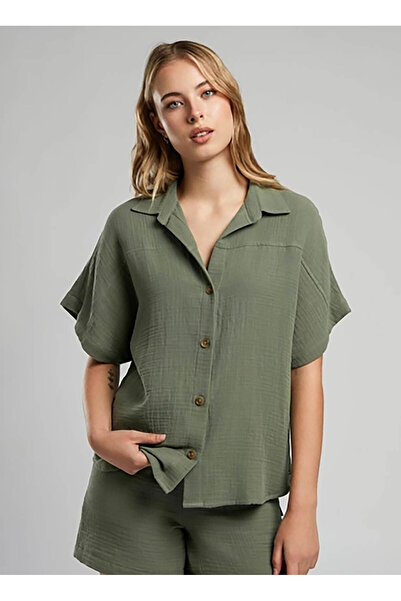 Lee Cooper Comfortable Classic Collar Plain Khaki Women's Shirt 252 Lcf 241001 Kierra Khaki