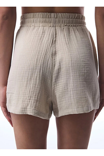 Penti Lastikli Bel Normal Bej Kadın Şort PL9F87MY25IY