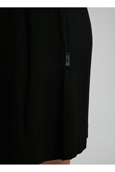 Lee Cooper Standart Bel Rahat Siyah Kadın Şort 252 LCF 221007 SARINA SİYAH