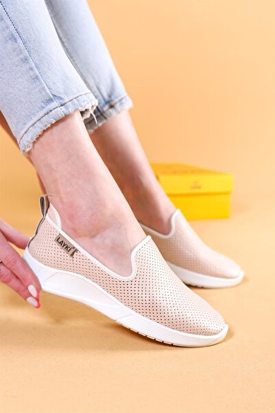 layki Ciragio Бежеві класичні літні жіночі туфлі на щодень