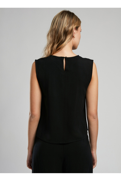 Lee Cooper Black Women's Crew Neck Comfortable Fit Blouse 252 Lcf 242001 Thalia Black