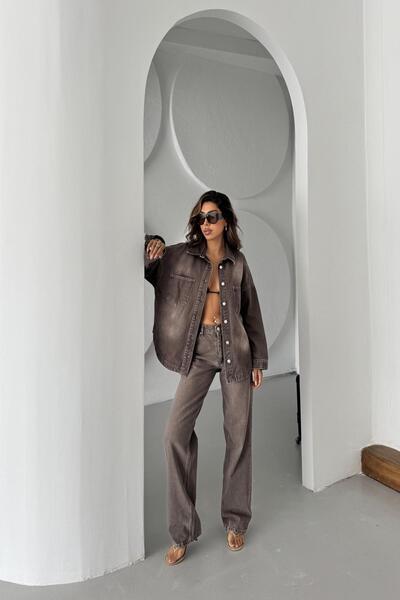 XRAY JEANS Дамски дънки с дълги копчета и джобове, кафяво палто