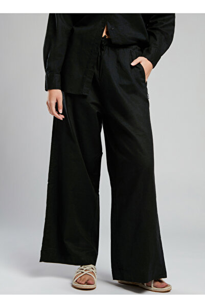 Lee Cooper Black Women's Standard Waist Straight Pants 252 Lcf 221003 Paige Black