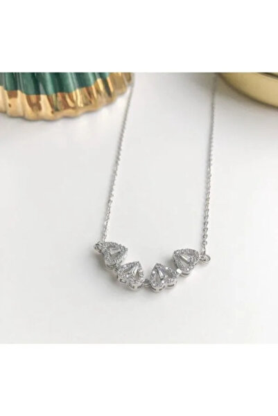 Birmem Kadın Gümüş Rengi Çelik Mıknatıslı Açılır Kapanır Dört Kalp Yonca Şans Kolyesi