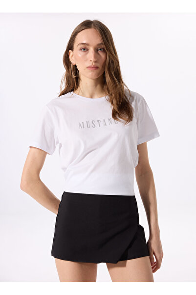 Mustang Bisiklet Yaka Baskılı Beyaz Kadın T-Shirt M5SL-TST1833