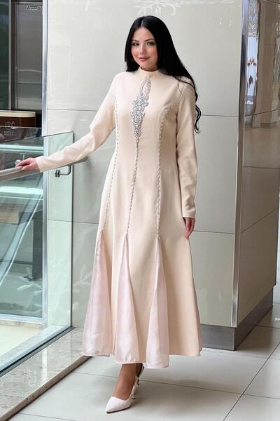 White Corner Straight Cut Crystal Stone Embroidered Evening Dress