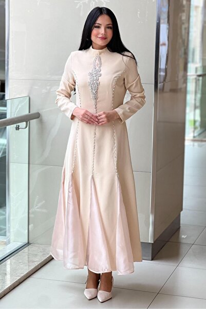 White Corner Straight Cut Crystal Stone Embroidered Evening Dress