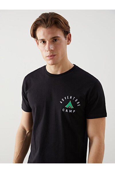 LC Waikiki تي شيرت رجالي من القطن الممشط مطبوع بأكمام قصيرة وياقة دائرية للمو...