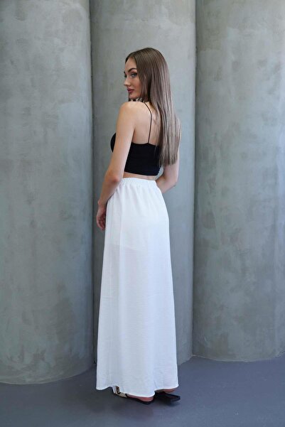 Hazel Fusta lungă albă cu deschidere
