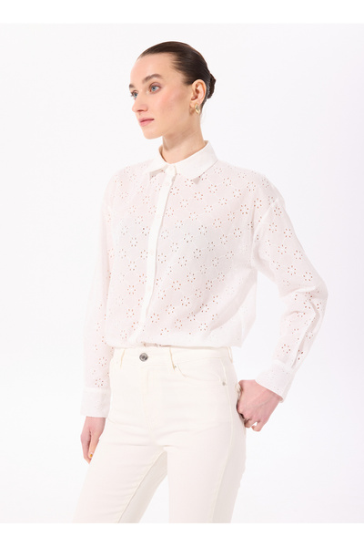 Fabrika Beyaz Kadın Crop Nakışlı Gömlek F5SL-GML0012