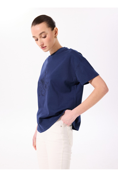 Fabrika Bisiklet Yaka Nakışlı Lacivert Kadın T-Shirt F5SL-TST0111