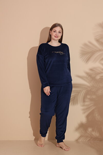 Estiva Women's Winter Velvet Oversized Pajama Set