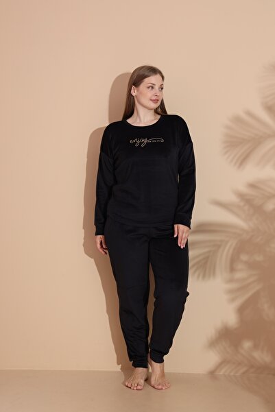 Estiva Women's Winter Velvet Oversized Pajama Set