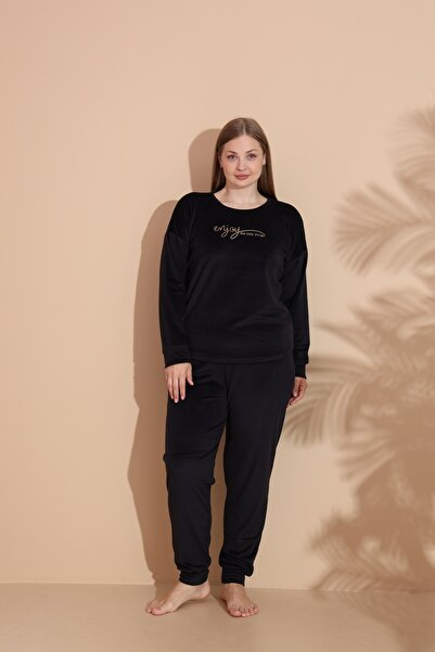 Estiva Women's Winter Velvet Oversized Pajama Set
