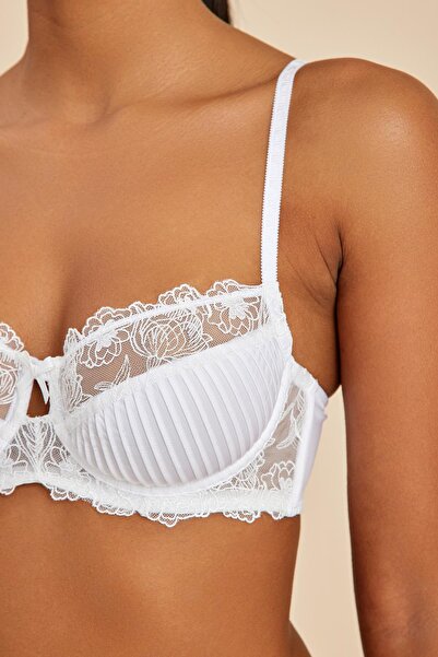 Amarelle Paris Ekru Balenli Dantelli Dolgusuz Balkonet Sütyen
