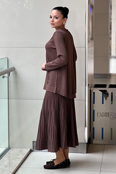 Nuss Mercerized Suit with Bead Embroidered Pleated Skirt