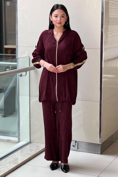 Ghisa Hooded Cap Pants Set with Striped Sleeves