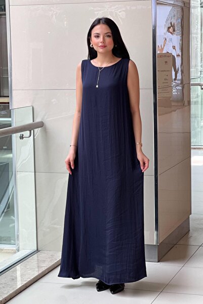 Ceremony Memoli Cupra Long Dress with V-Neck Detail on the Back