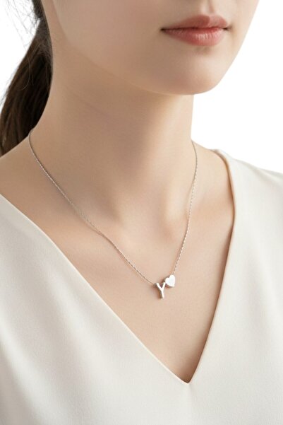 Alexis Carrel Çelik Zincirli Y Harfli Kolye, Kalp Detaylı Gümüş Renk Harf Kolye