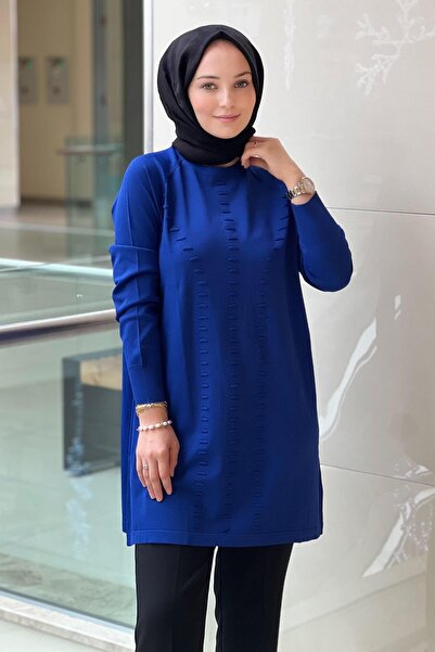 Nuss Raglan Sleeve Tunic with Wick Detail