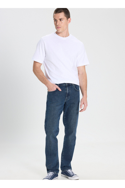 WRANGLER Texas Relaxed Fit Men's Denim Pants W121081317