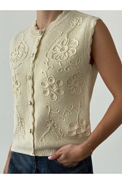 fujya Сузенаелі Золота Кнопкована Пеплум Жилетка