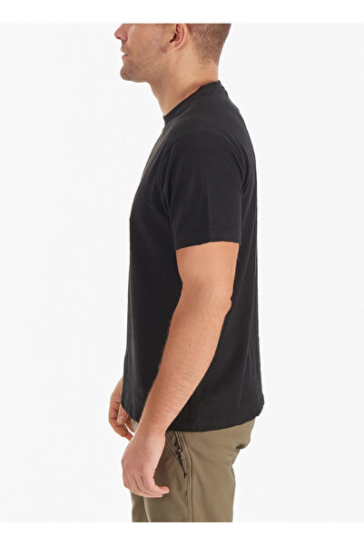 Columbia CS0282 CSC M BASIC SM LOGO BRUSHED Μαύρο ανδρικό μπλουζάκι με λαιμόκοψη σε σχήμα O κανονικής εφαρμογής