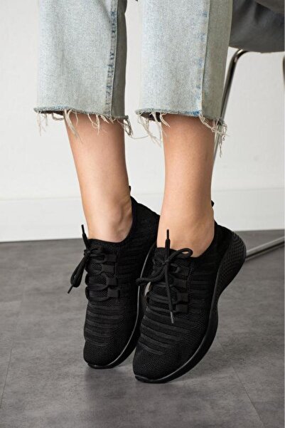 kajal ayakkabı Sportovní obuv Black Lily Knitwear